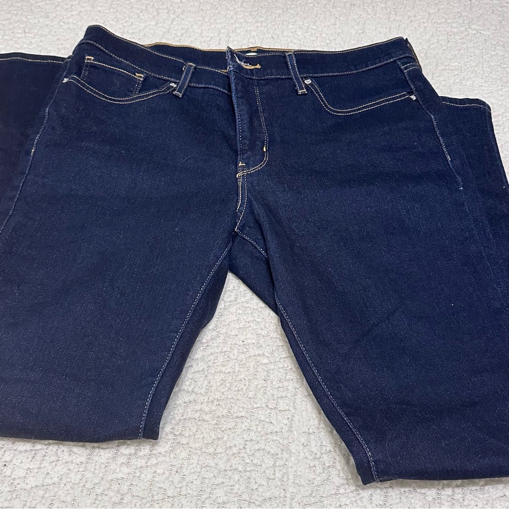 Women’s Levi’s 314 Shaping Jeans